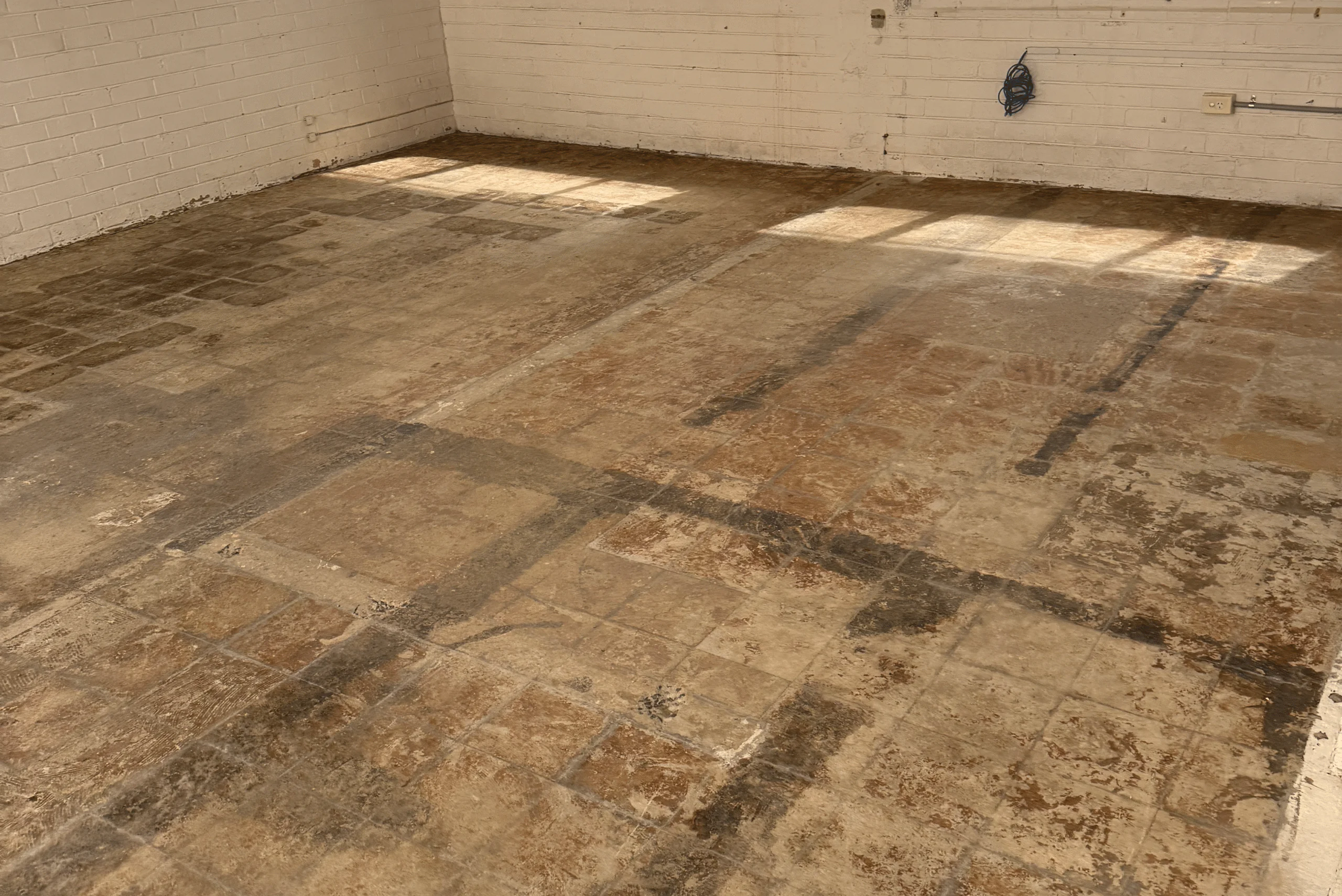A home in Australia just before the carpets being installed in their living room.